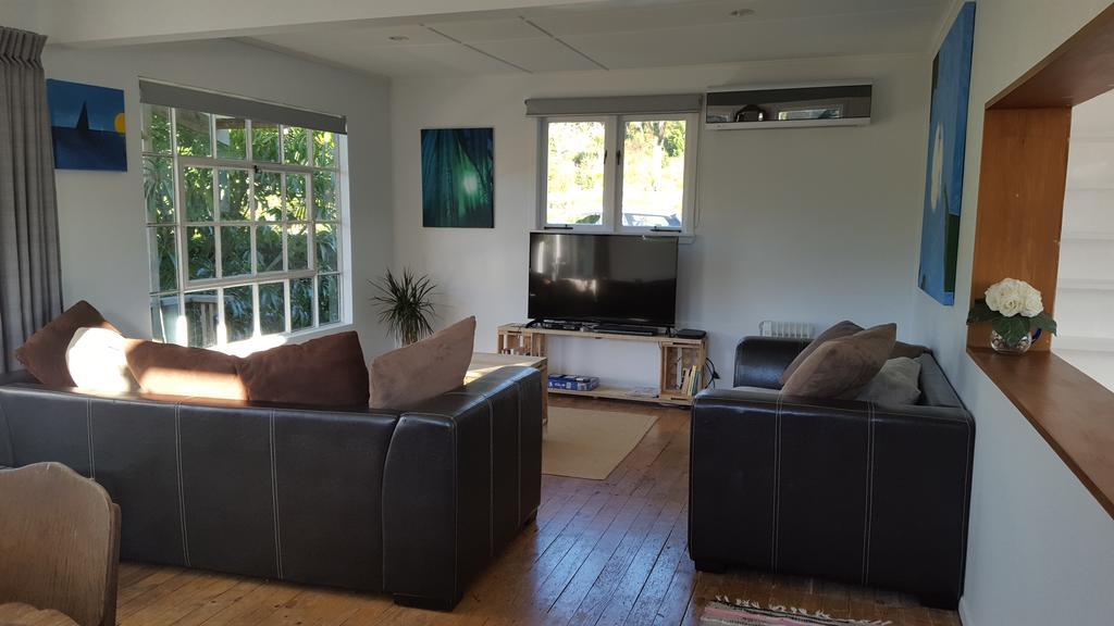 Hot Water Beach Surf Sound Cottage Hotwater Beach Exteriör bild